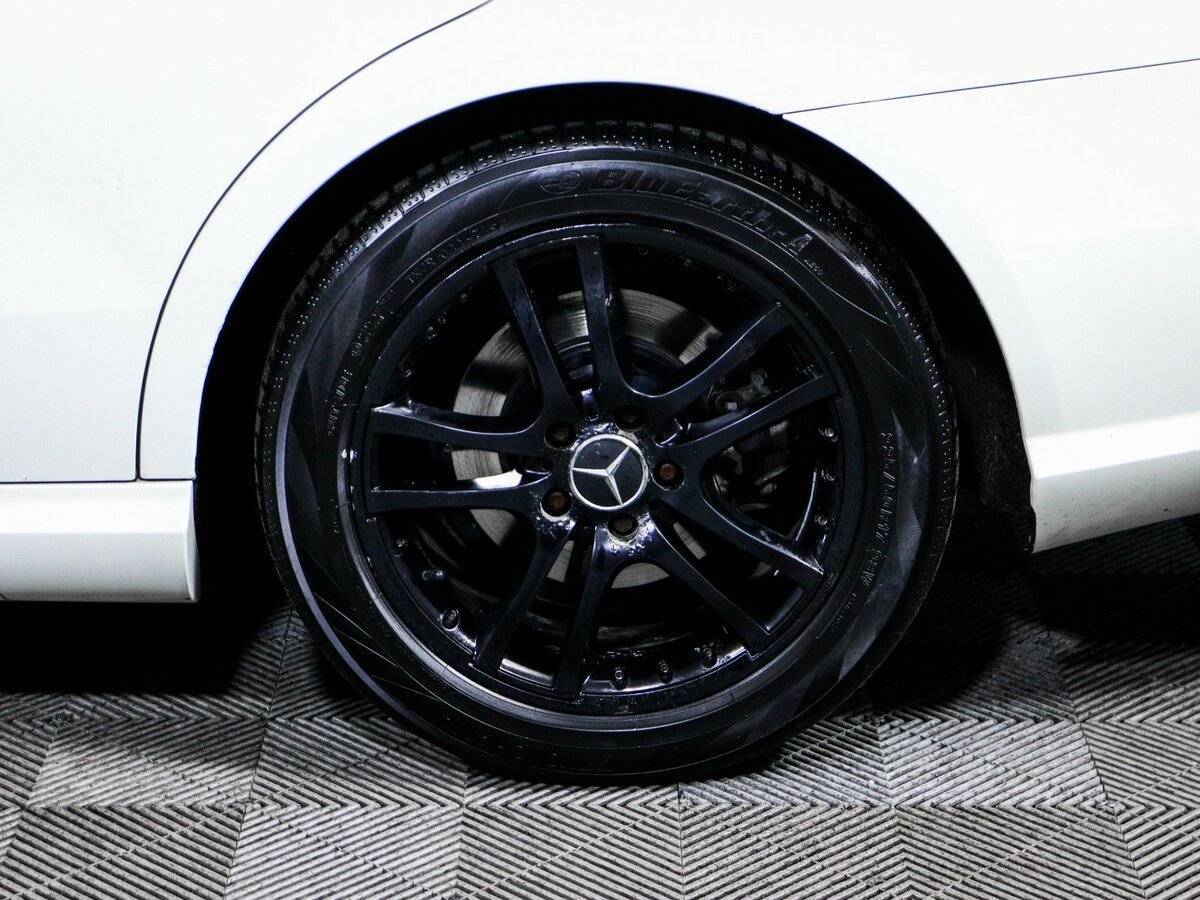 Купить Mercedes-Benz E-Класс с пробегом. Фото: #14