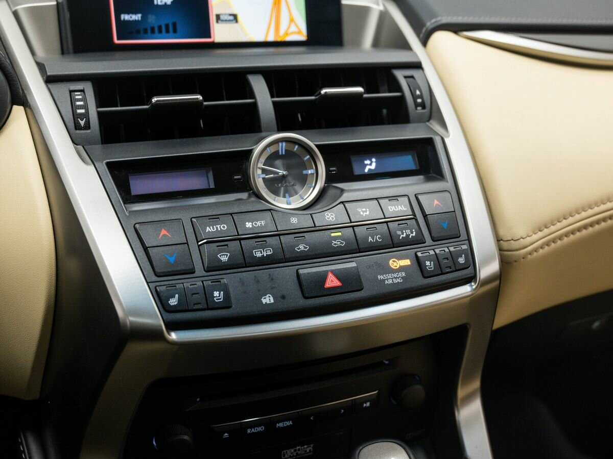 Купить Lexus NX с пробегом. Фото: #22