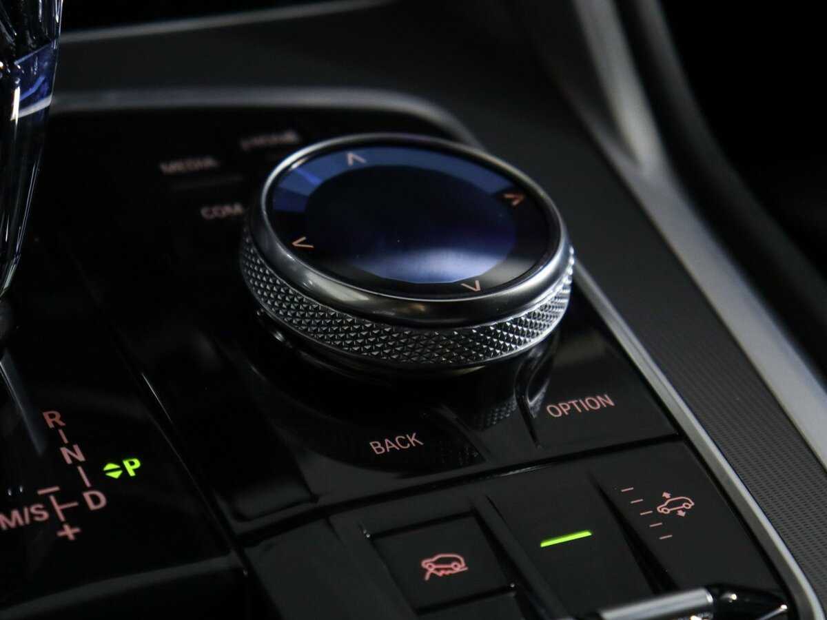 Купить BMW X6 с пробегом. Фото: #32