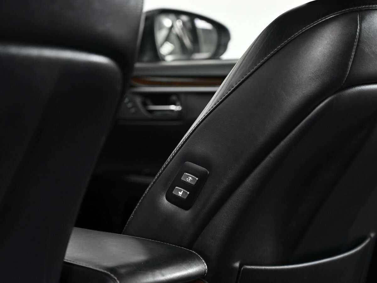 Купить Lexus ES с пробегом. Фото: #12