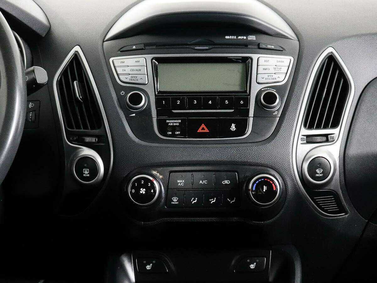 Купить Hyundai ix35 с пробегом. Фото: #10