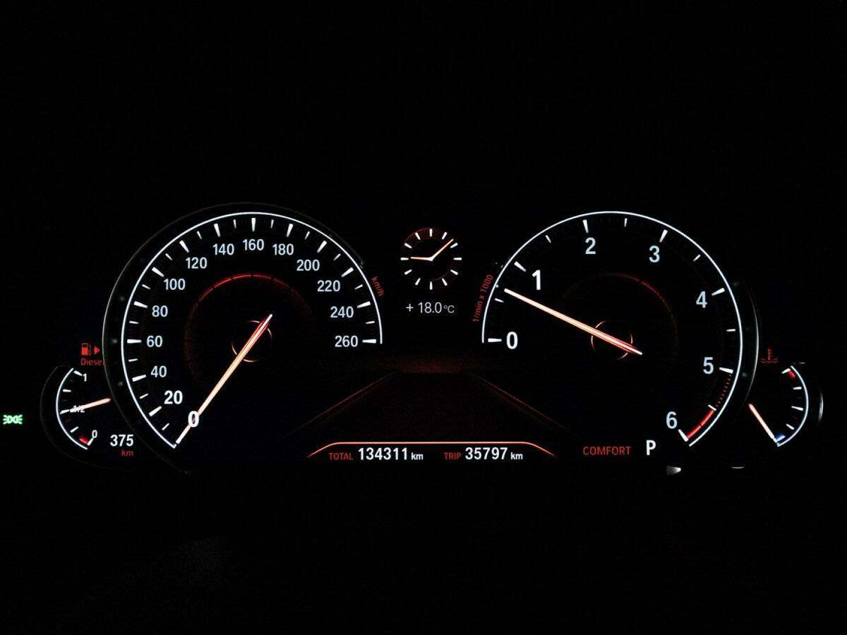Купить BMW X3 с пробегом. Фото: #11