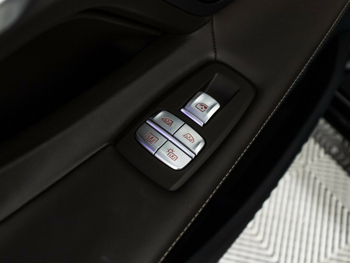Купить BMW 7 серии с пробегом. Фото: #17