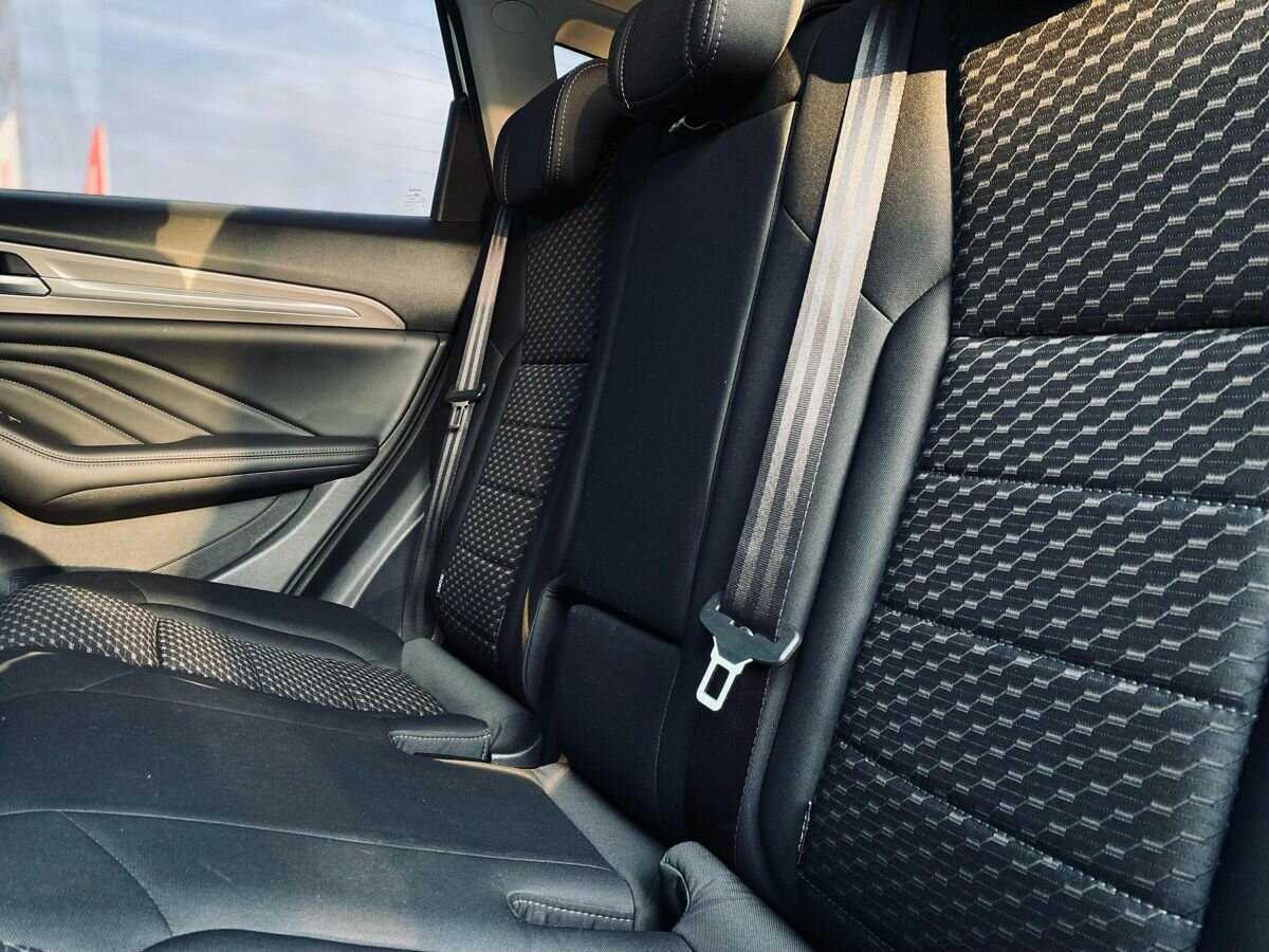 Купить Haval F7 с пробегом. Фото: #15
