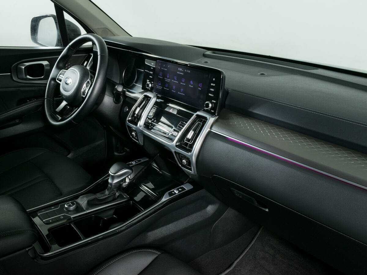 Купить Kia Sorento с пробегом. Фото: #8
