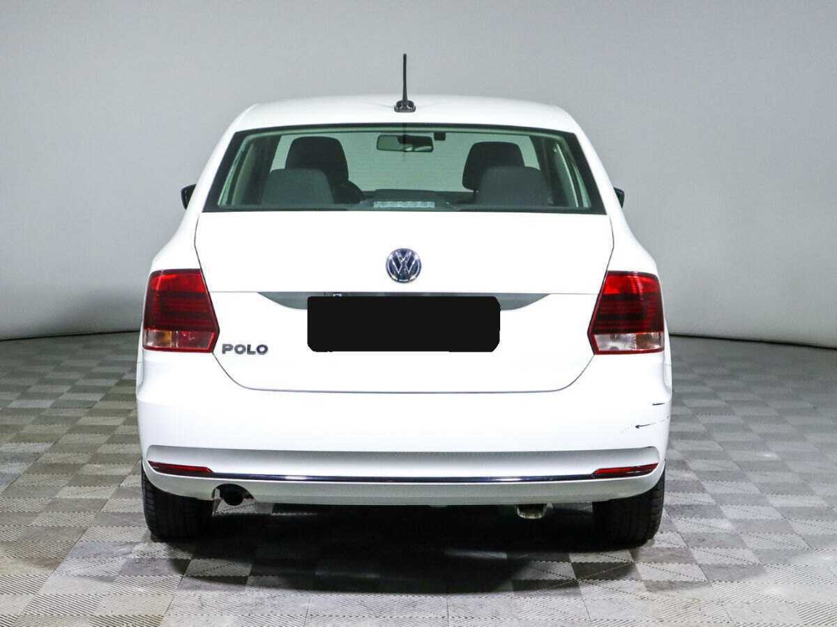 Купить Volkswagen Polo с пробегом. Фото: #4