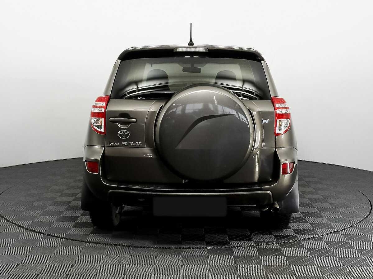 Купить Toyota RAV4 с пробегом. Фото: #4