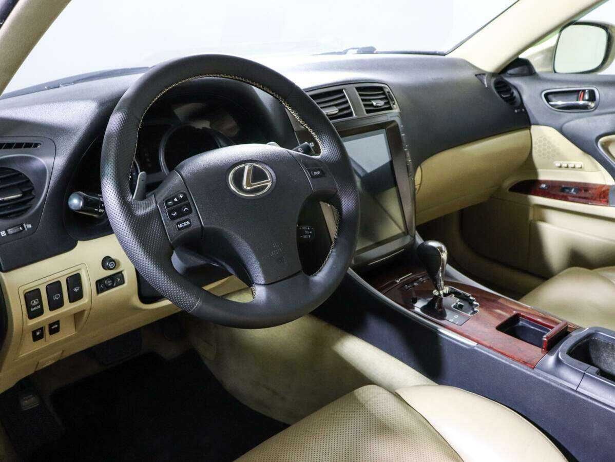 Купить Lexus IS с пробегом. Фото: #11