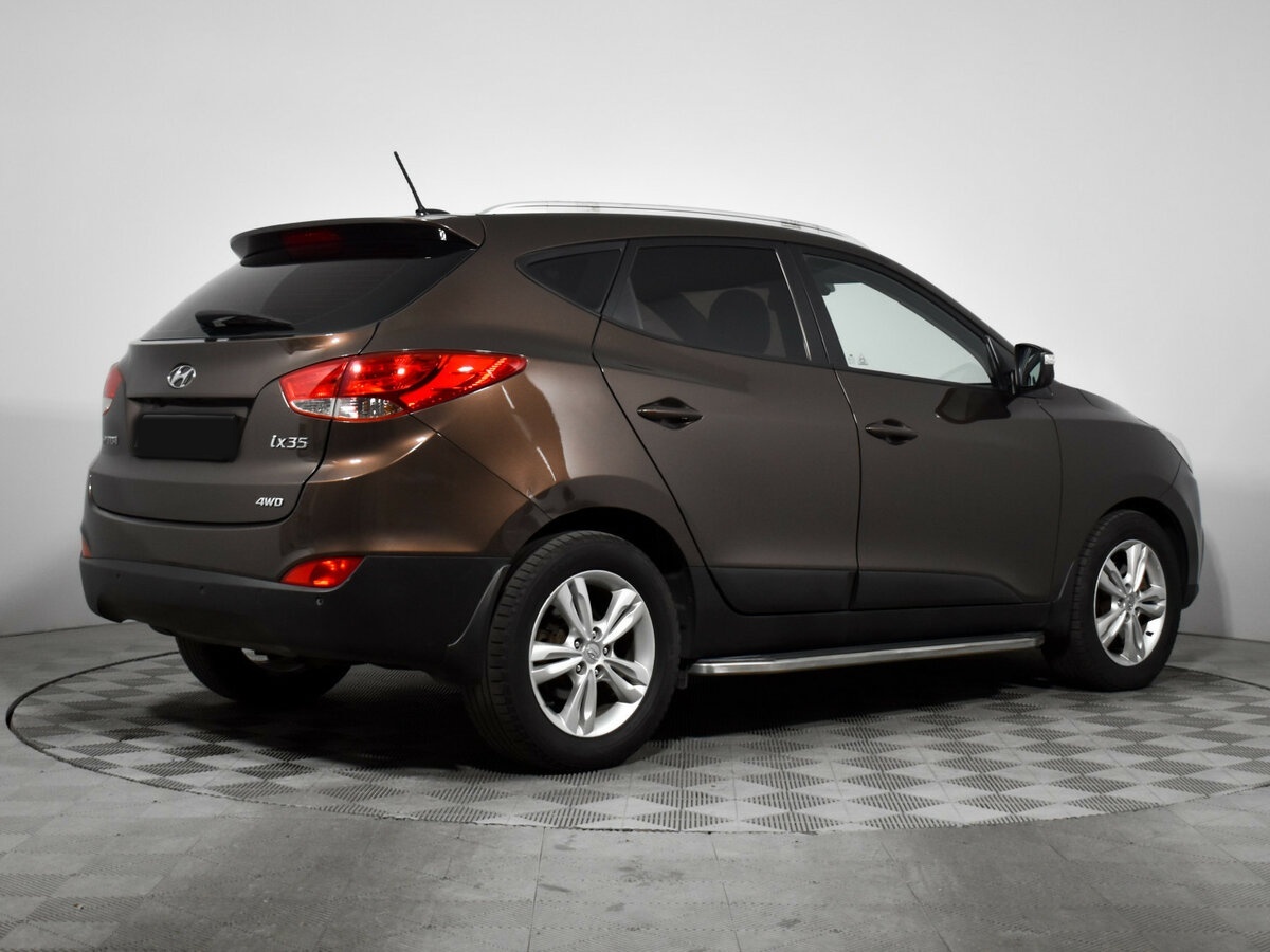 Купить Hyundai ix35 с пробегом. Фото: #3