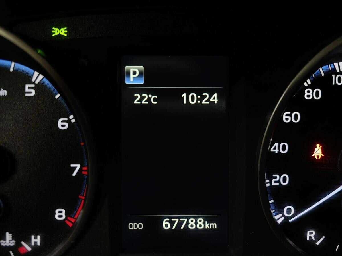 Купить Toyota RAV4 с пробегом. Фото: #13