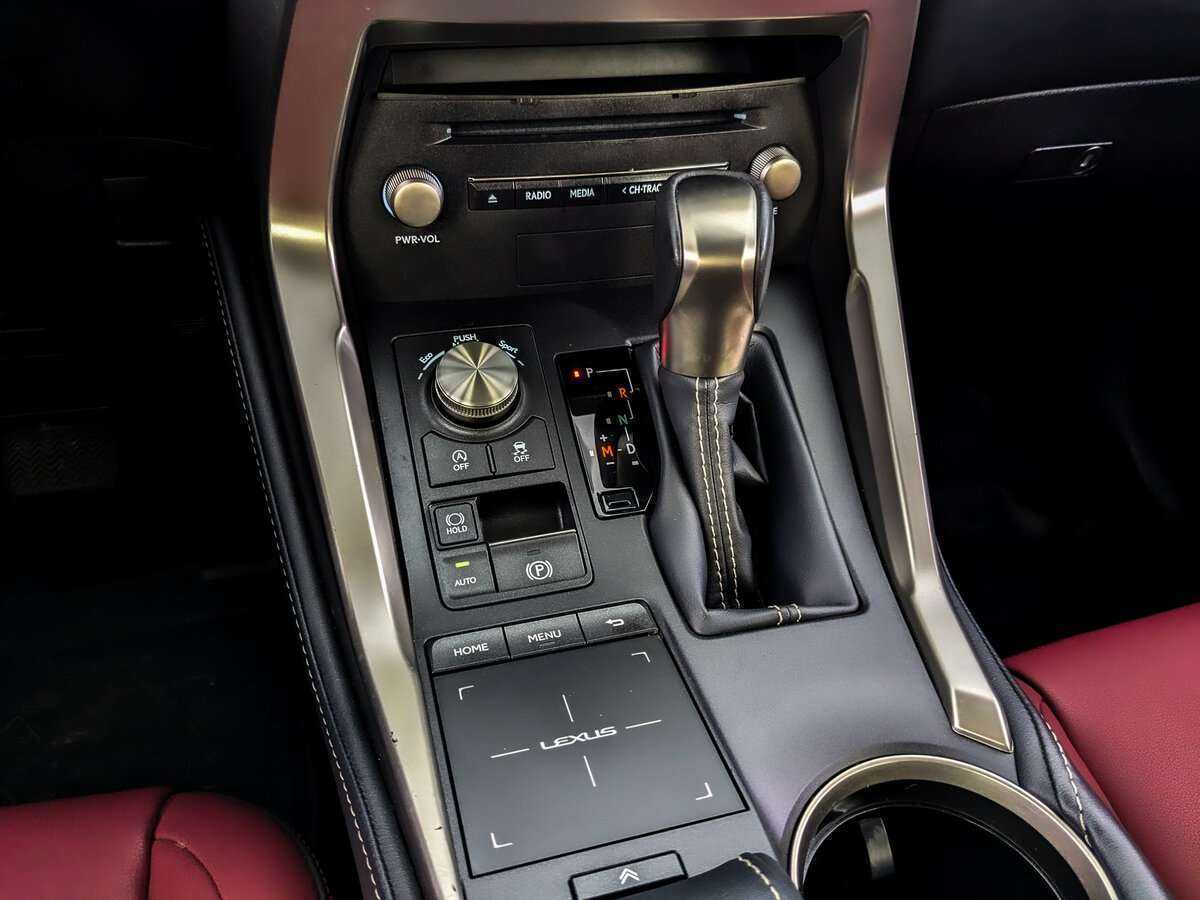 Купить Lexus NX с пробегом. Фото: #21