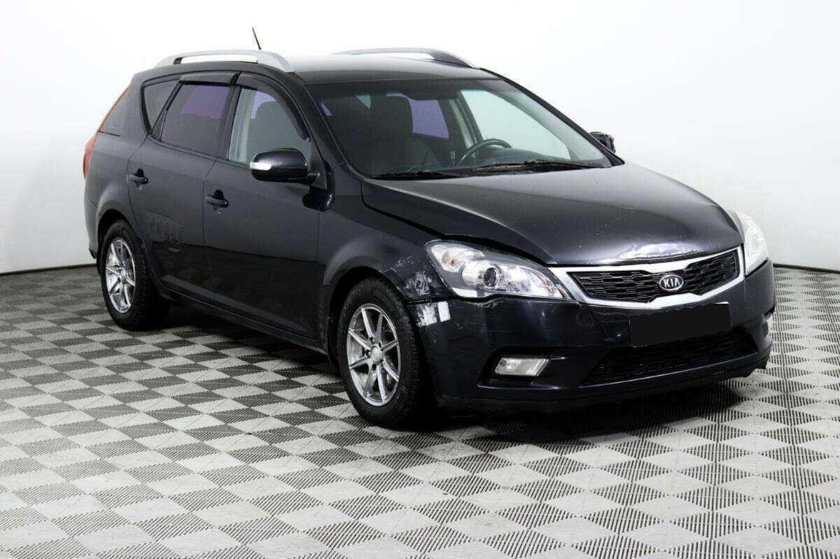 Купить Kia Ceed с пробегом. Фото: #2