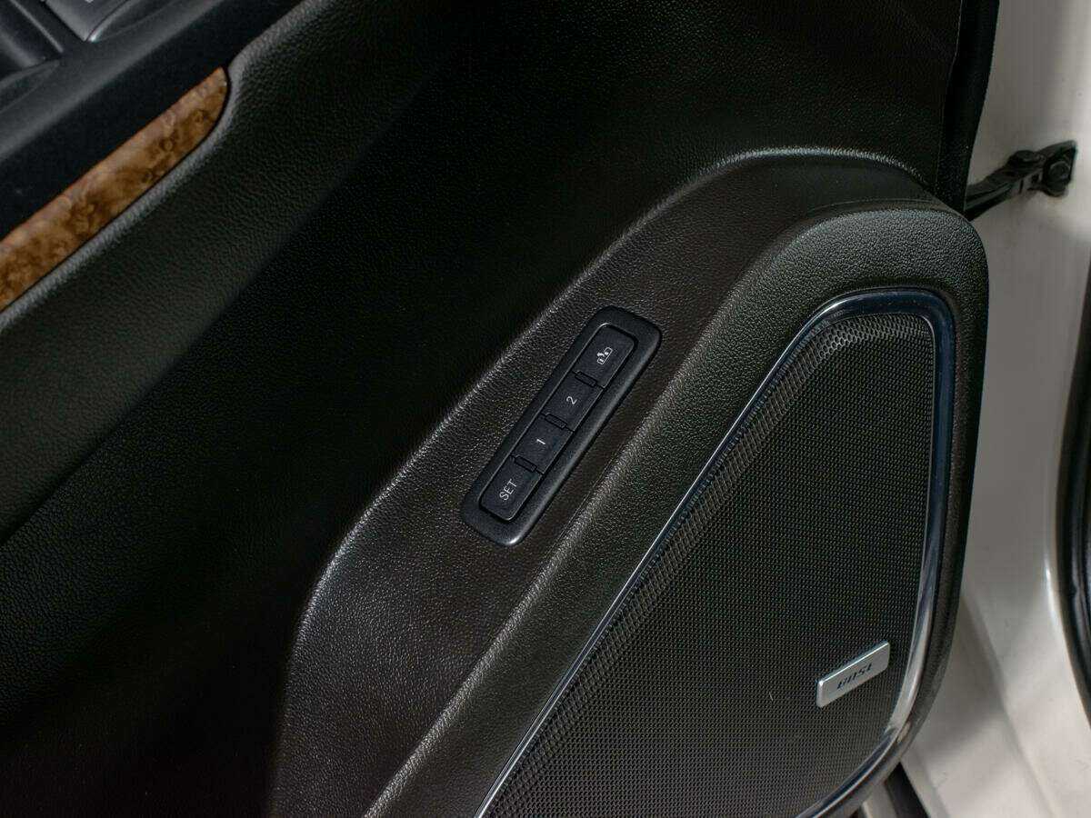 Купить Chevrolet Tahoe с пробегом. Фото: #27