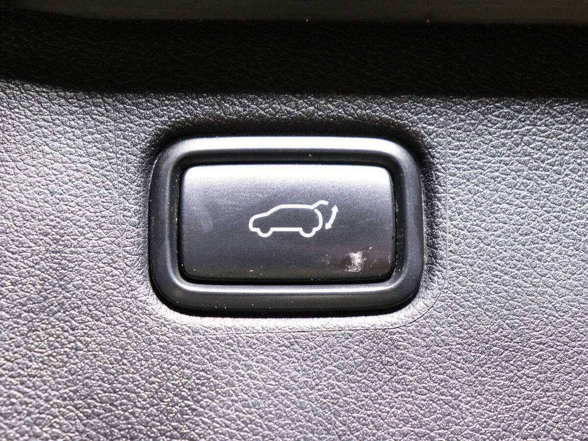 Купить Kia Sorento с пробегом. Фото: #15