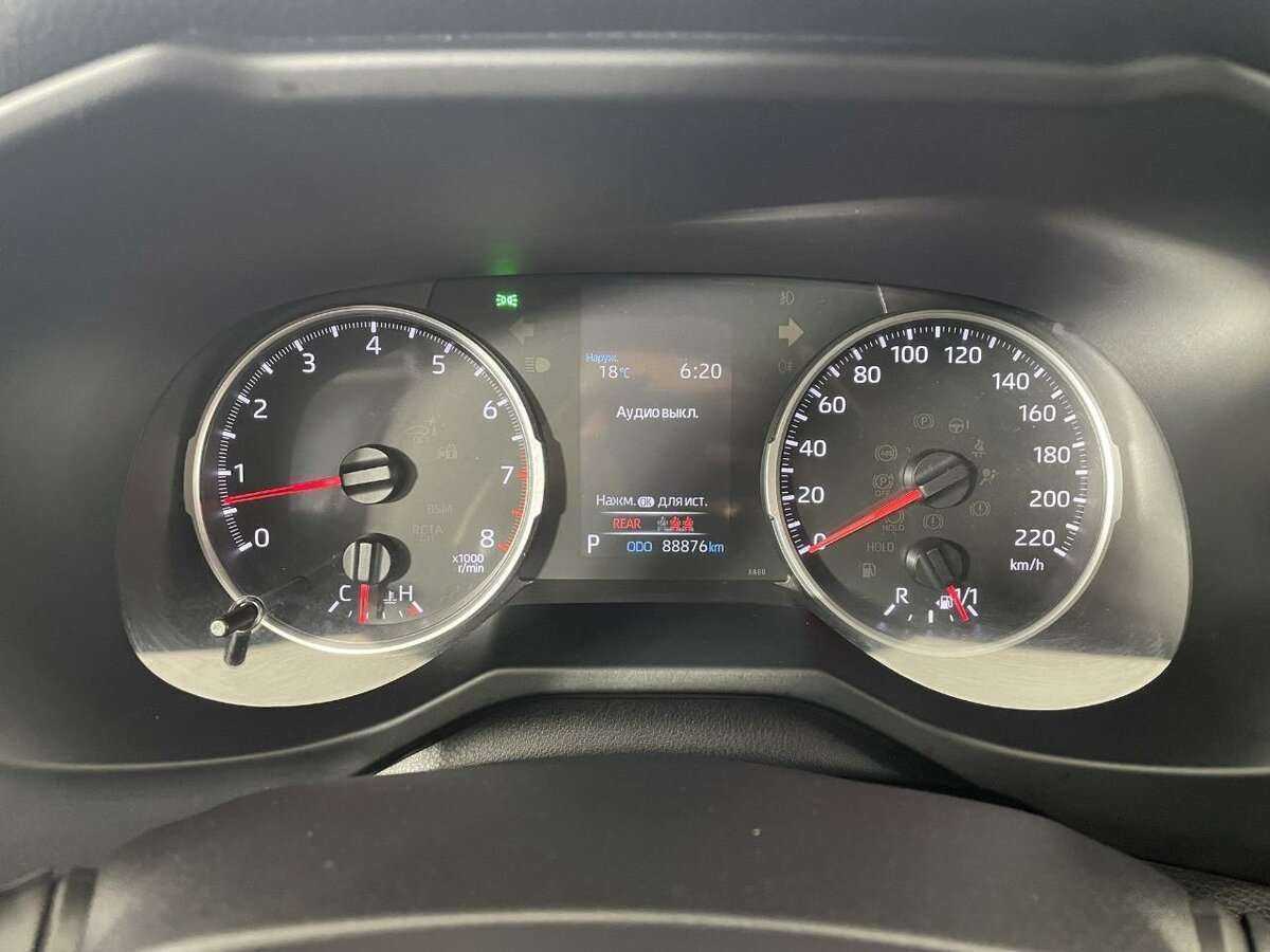 Купить Toyota RAV4 с пробегом. Фото: #9
