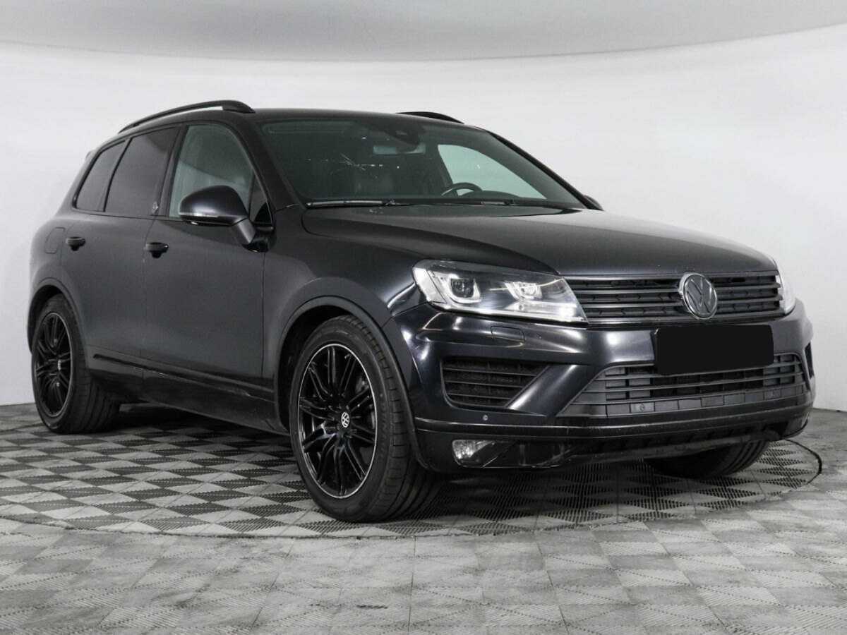 Купить Volkswagen Touareg с пробегом. Фото: #1