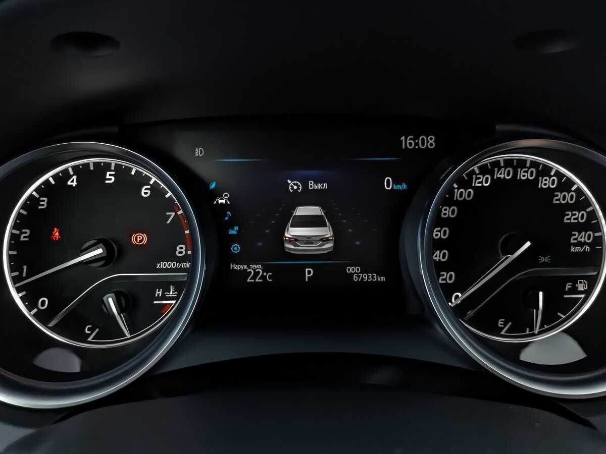 Купить Toyota Camry с пробегом. Фото: #11