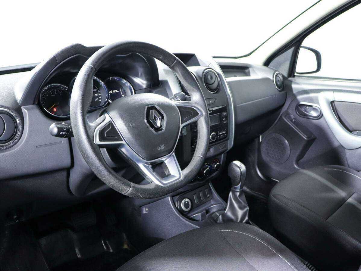 Купить Renault Duster с пробегом. Фото: #10
