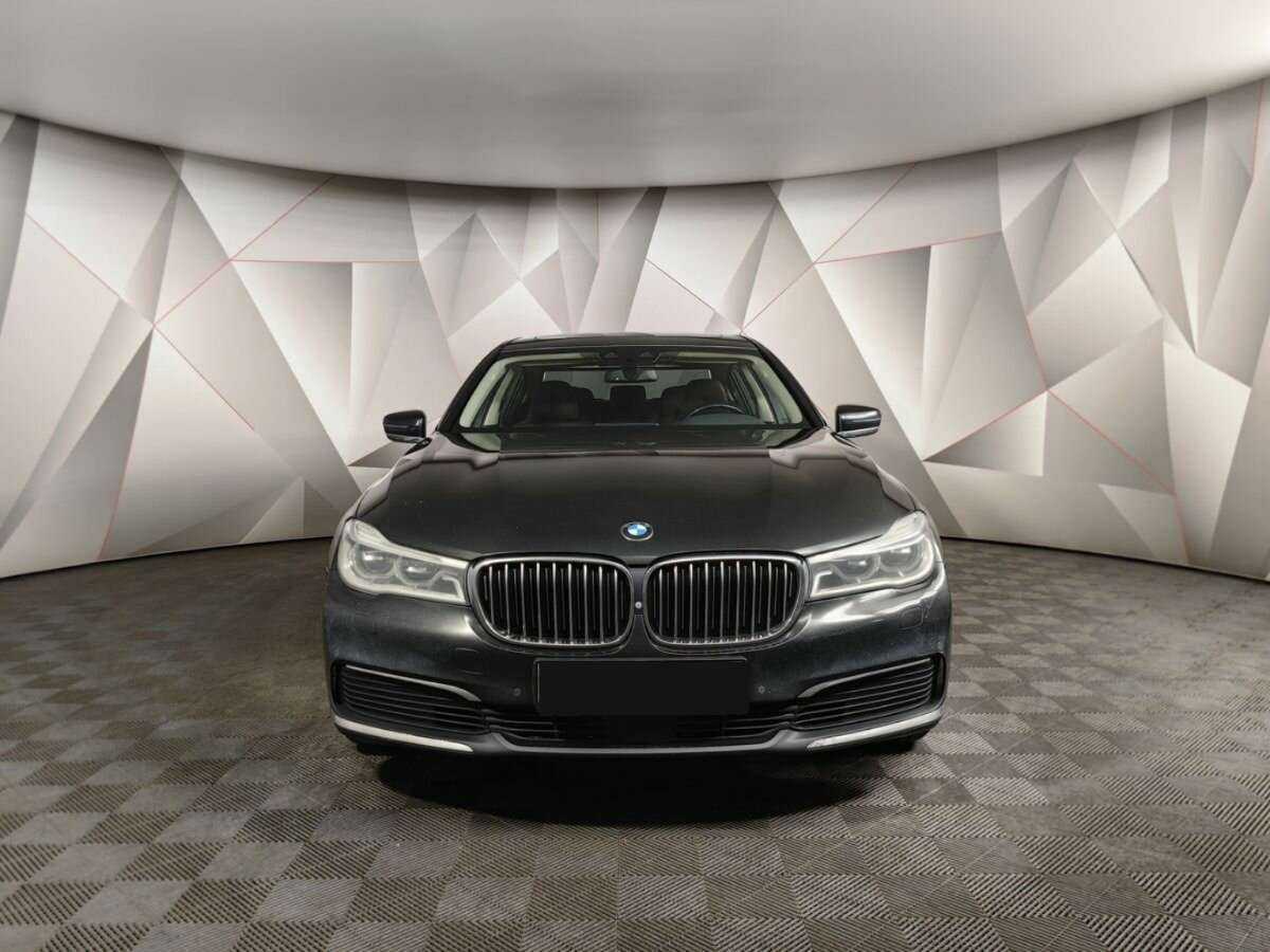 Купить BMW 7 серии с пробегом. Фото: #6