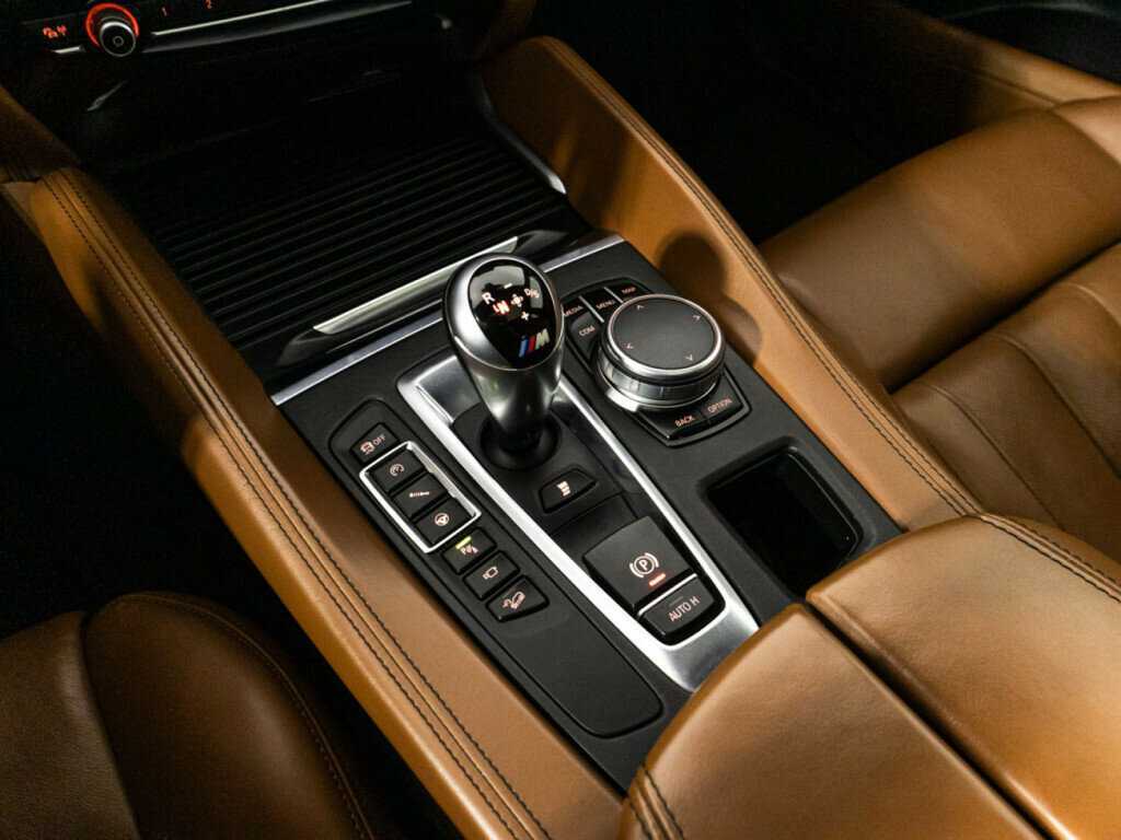 Купить BMW X6 M с пробегом. Фото: #18