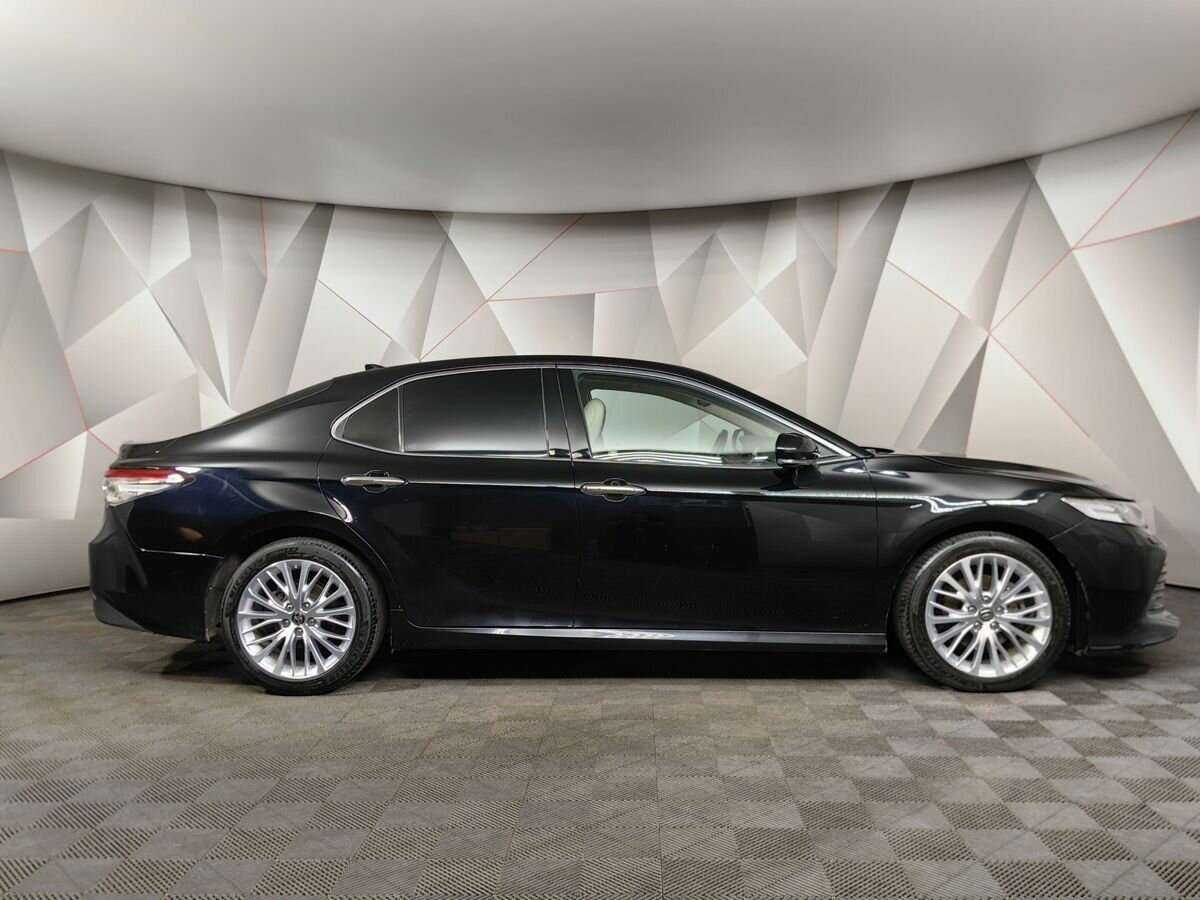 Купить Toyota Camry с пробегом. Фото: #5