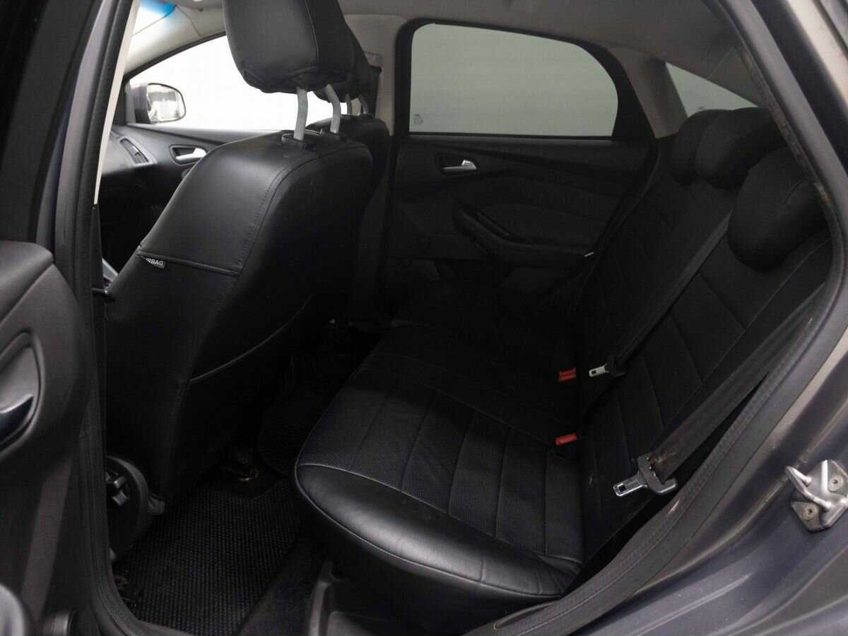 Купить Ford Focus с пробегом. Фото: #10