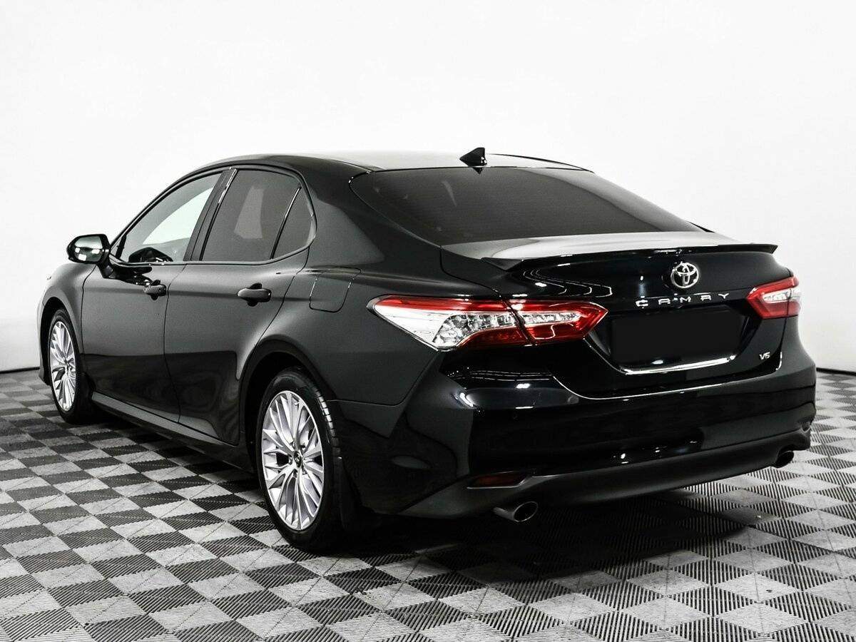 Купить Toyota Camry с пробегом. Фото: #6