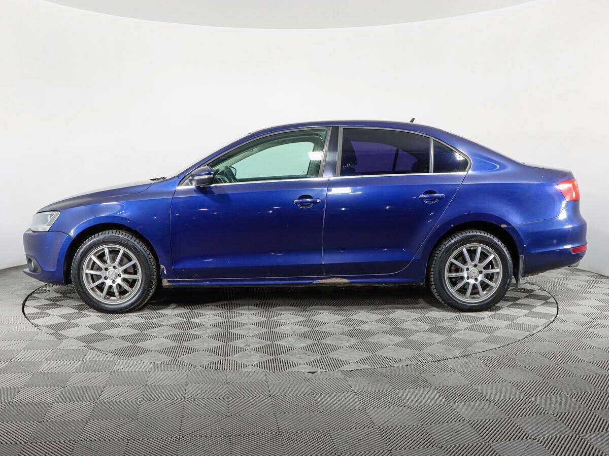 Купить Volkswagen Jetta с пробегом. Фото: #7