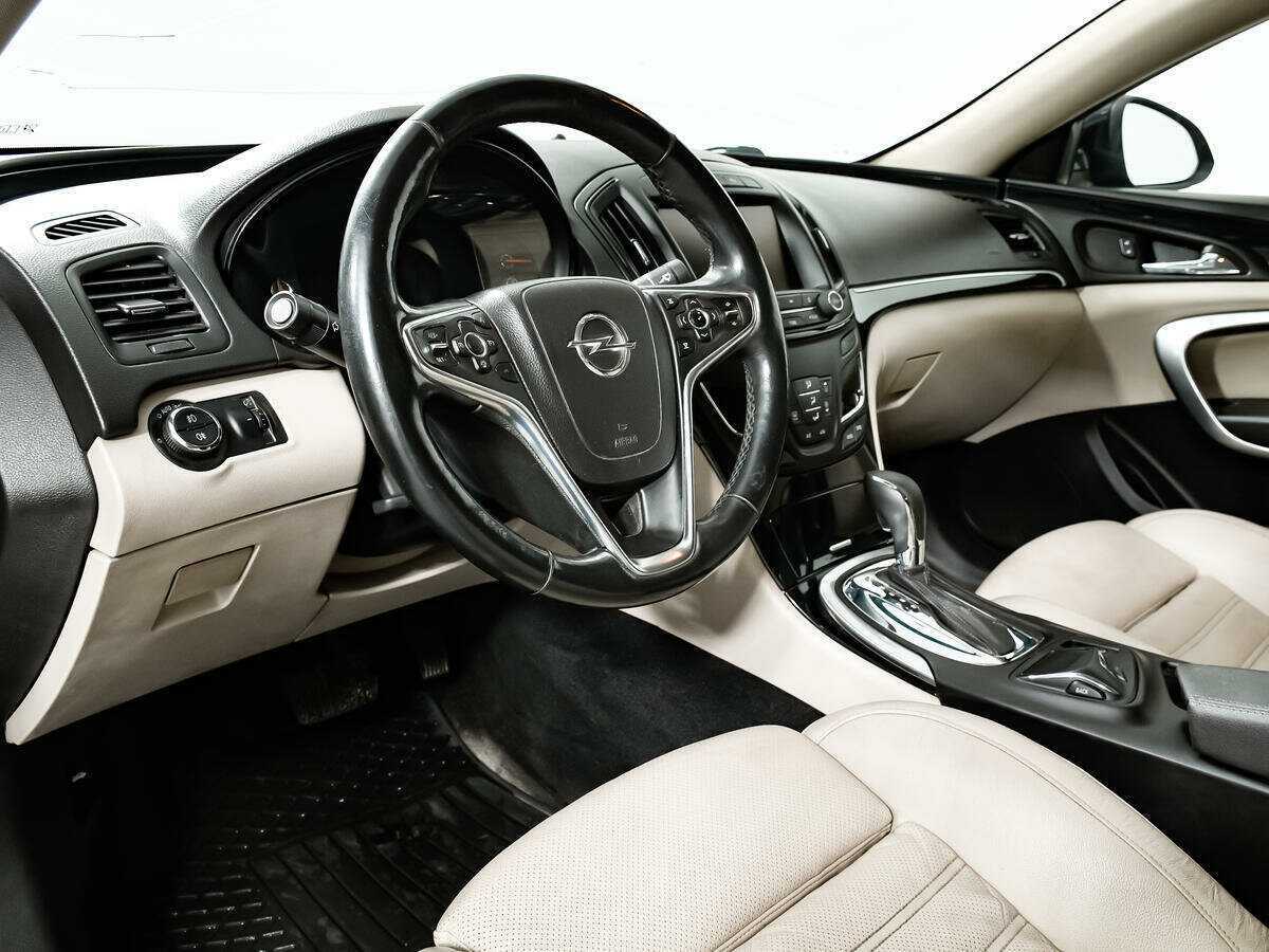 Купить Opel Insignia с пробегом. Фото: #10
