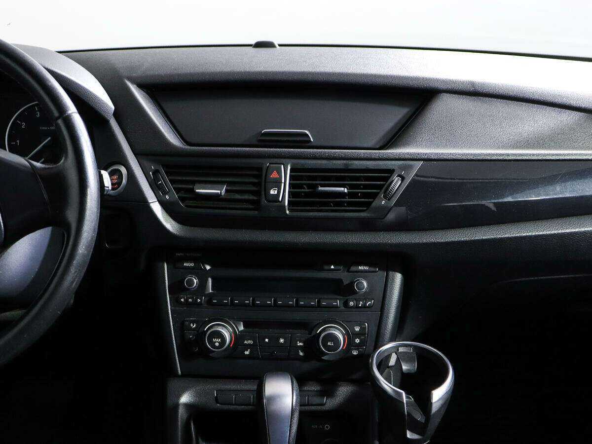 Купить BMW X1 с пробегом. Фото: #10