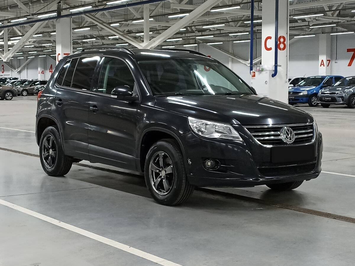 Купить Volkswagen Tiguan с пробегом. Фото: #2
