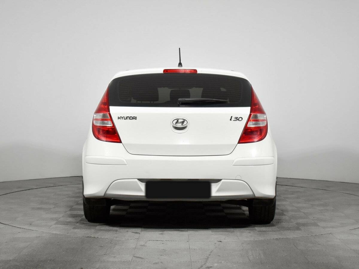 Купить Hyundai i30 с пробегом. Фото: #4