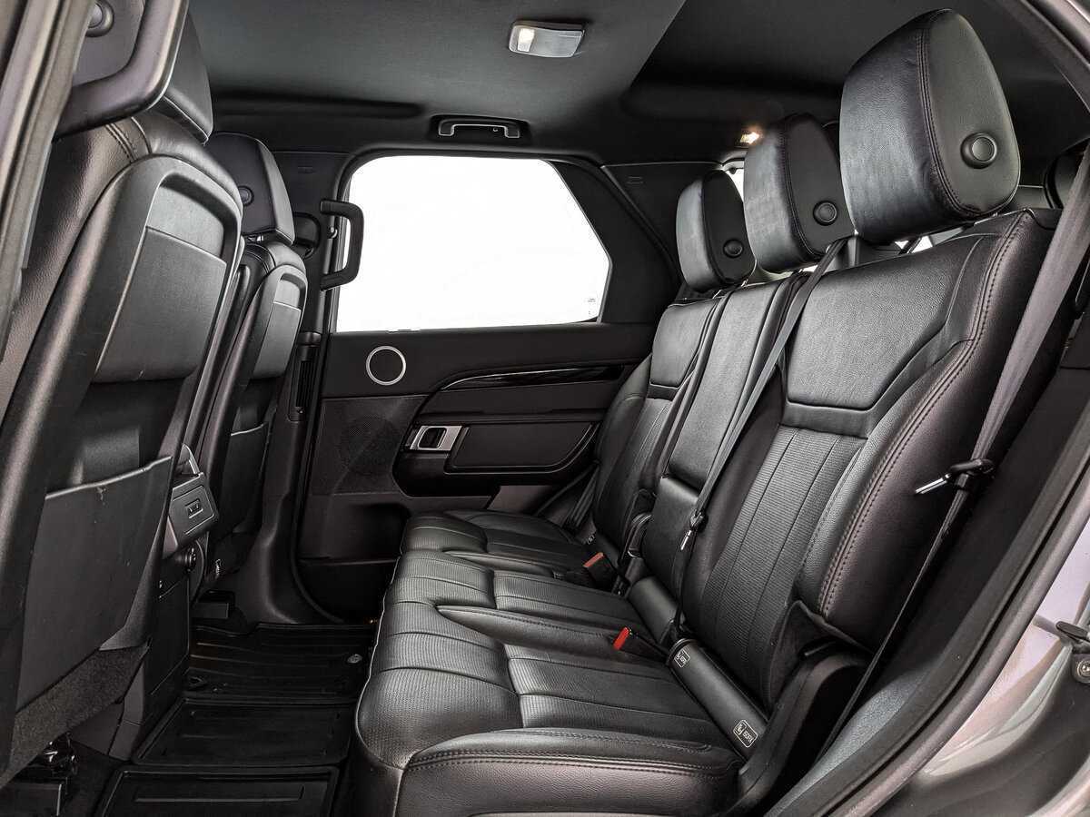 Купить Land Rover Discovery с пробегом. Фото: #11