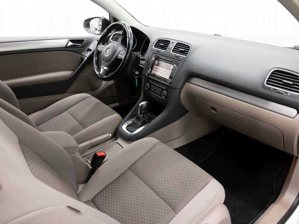 Купить Volkswagen Golf с пробегом. Фото: #10