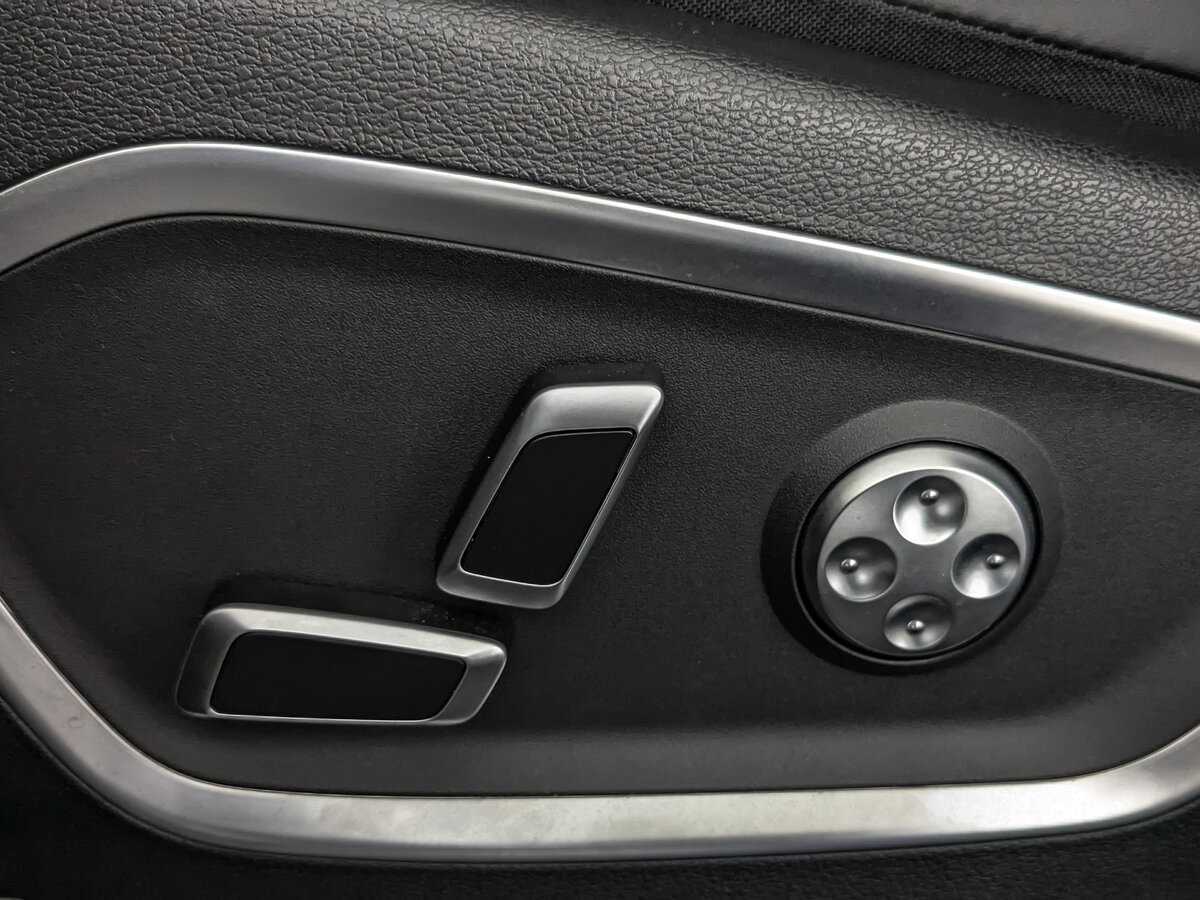 Купить Geely Tugella с пробегом. Фото: #23