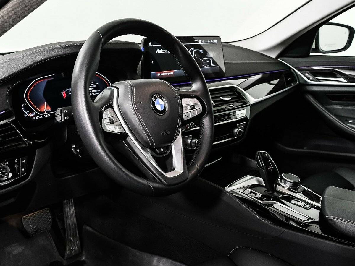 Купить BMW 5 серии с пробегом. Фото: #8
