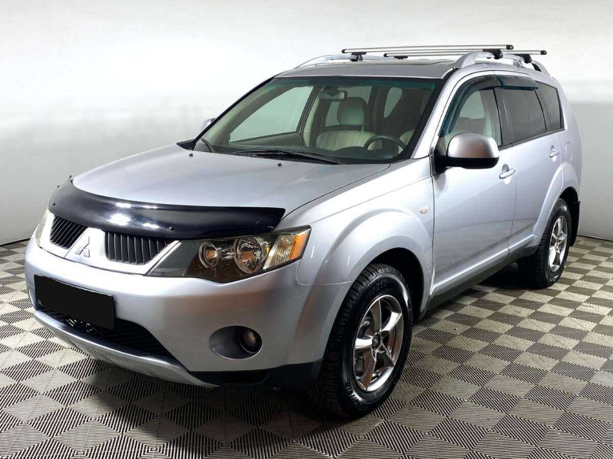Купить Mitsubishi Outlander с пробегом. Фото: #0