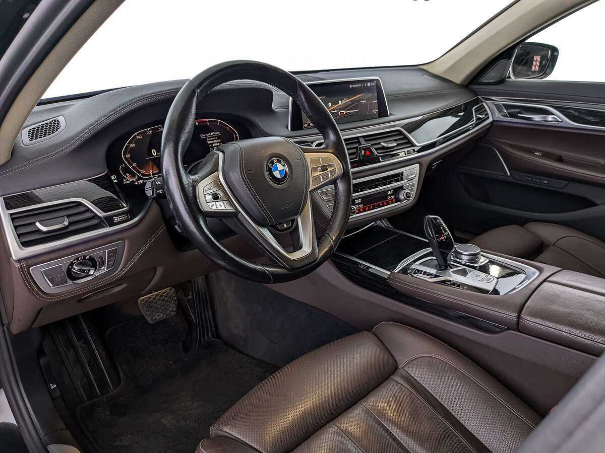 Купить BMW 7 серии с пробегом. Фото: #10