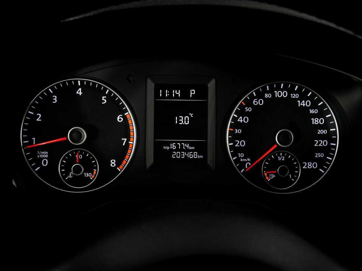 Купить Volkswagen Jetta с пробегом. Фото: #15