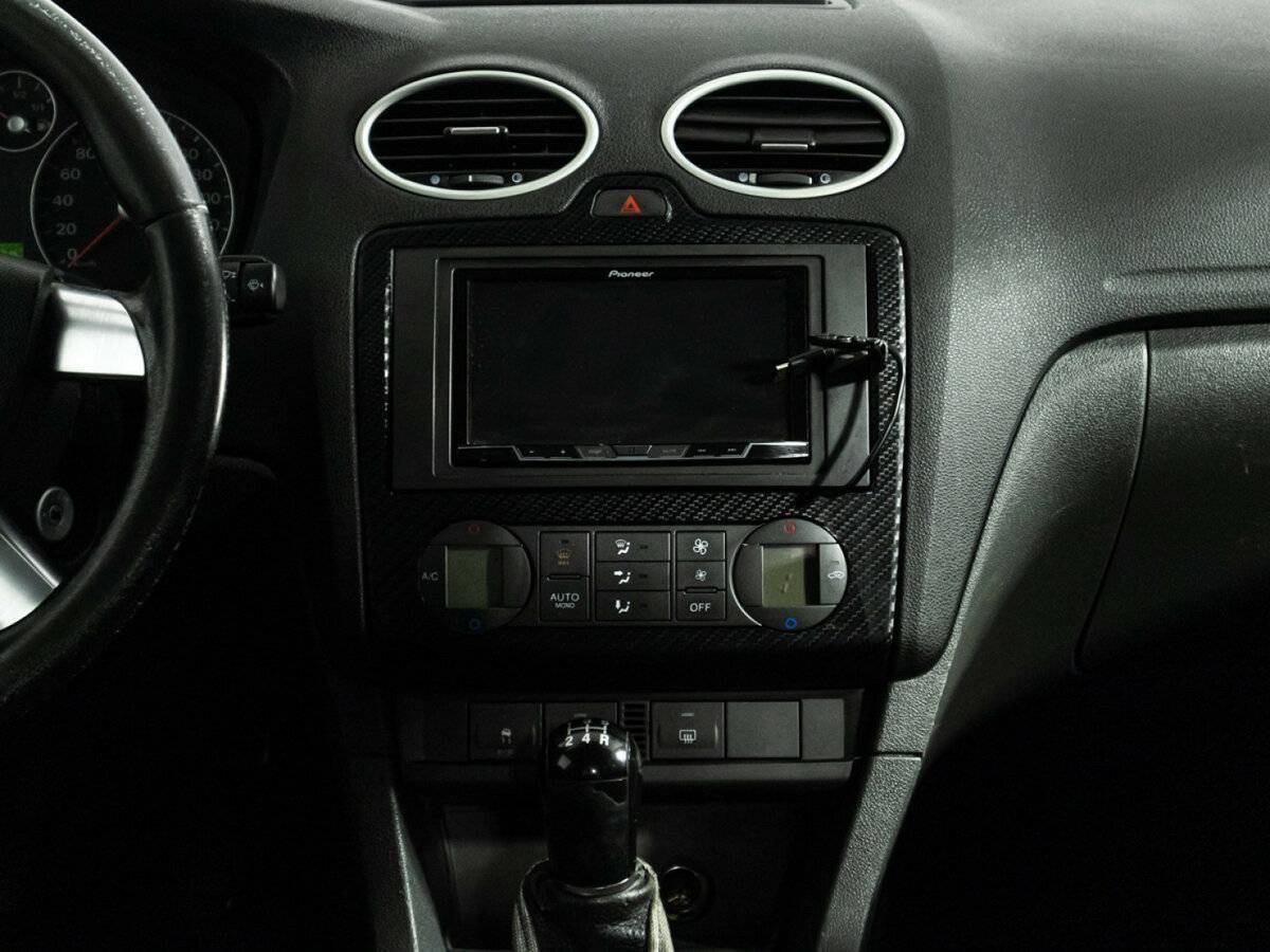Купить Ford Focus с пробегом. Фото: #13