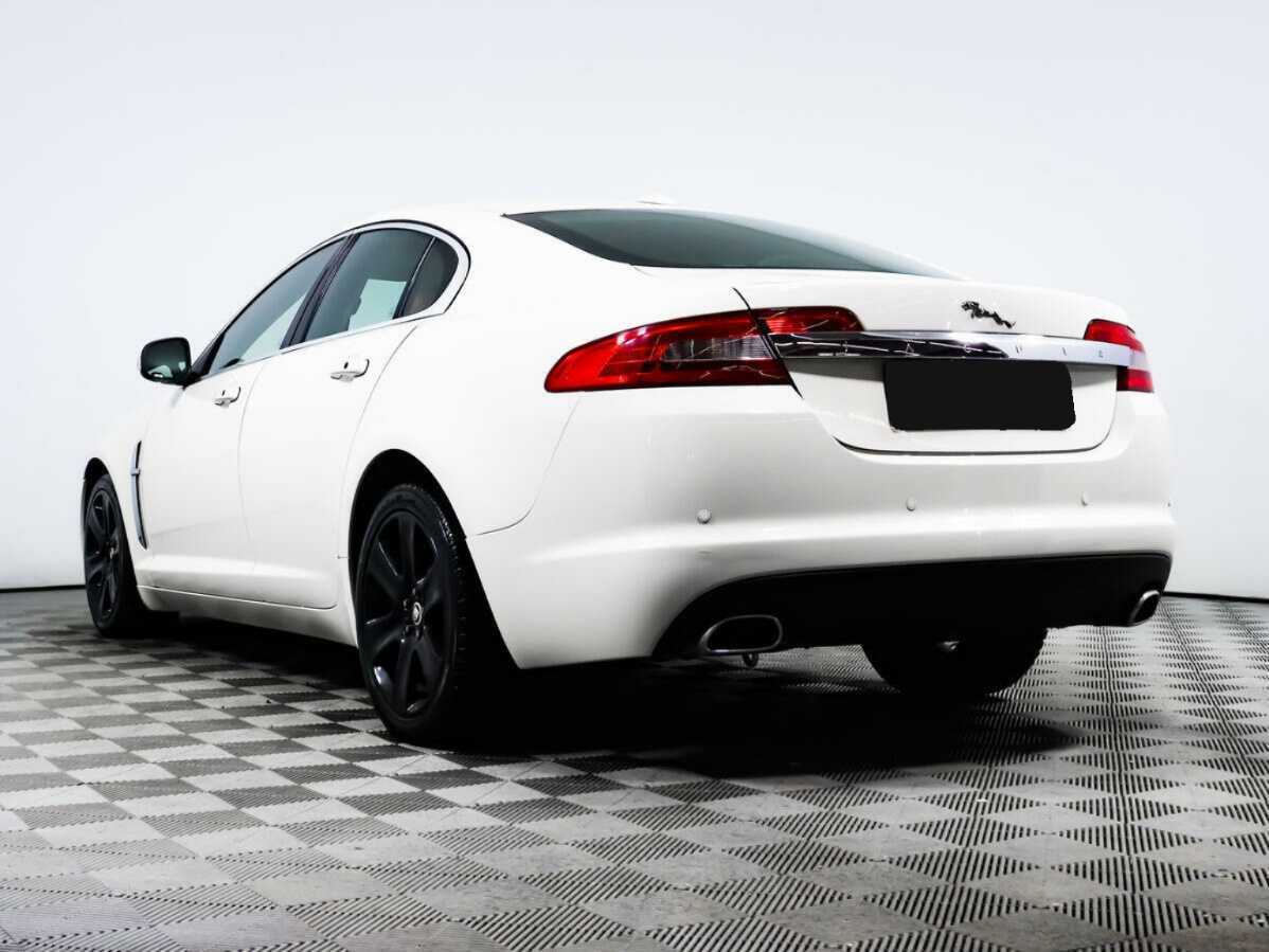 Купить Jaguar XF с пробегом. Фото: #5