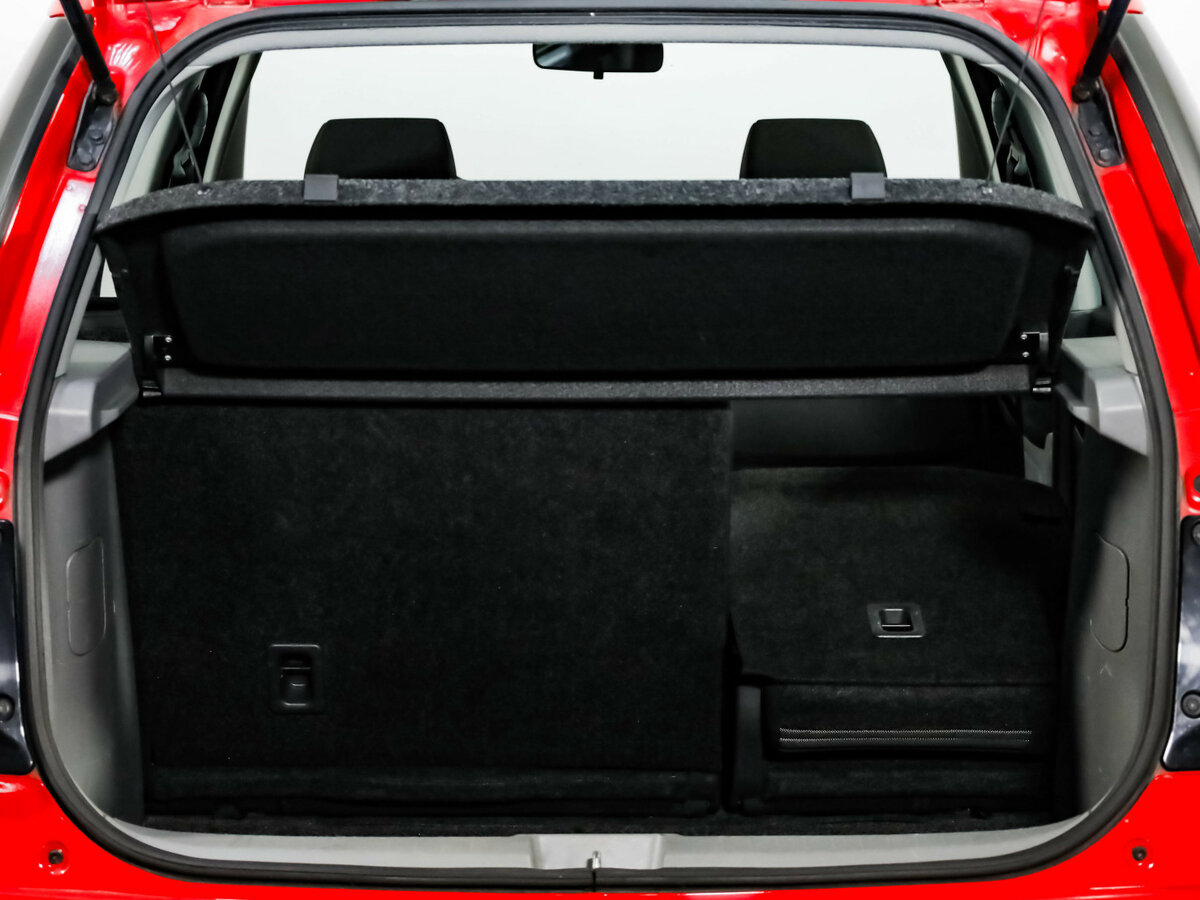 Купить Suzuki SX4 с пробегом. Фото: #22