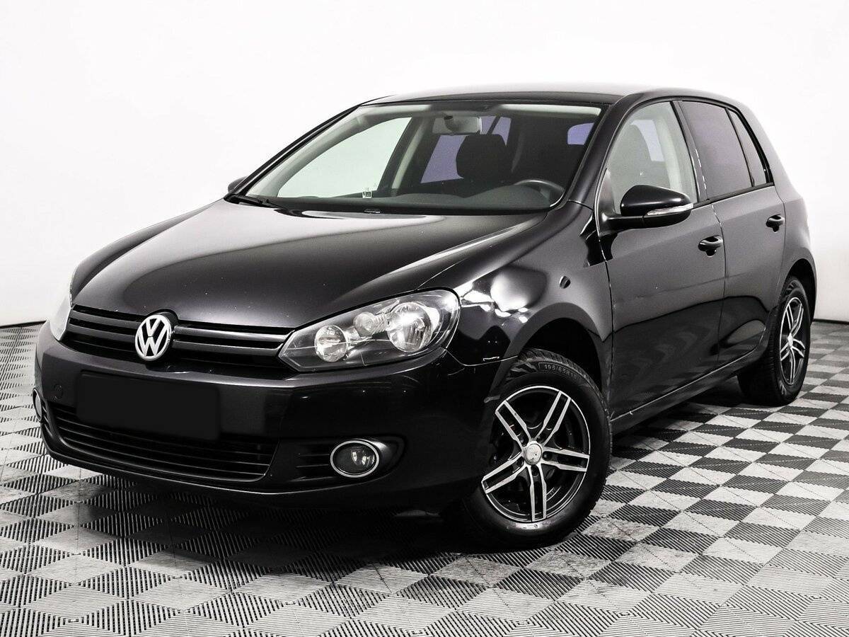 Купить Volkswagen Golf с пробегом. Посмотреть фото