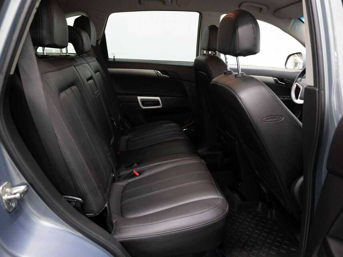 Купить Opel Antara с пробегом. Фото: #9