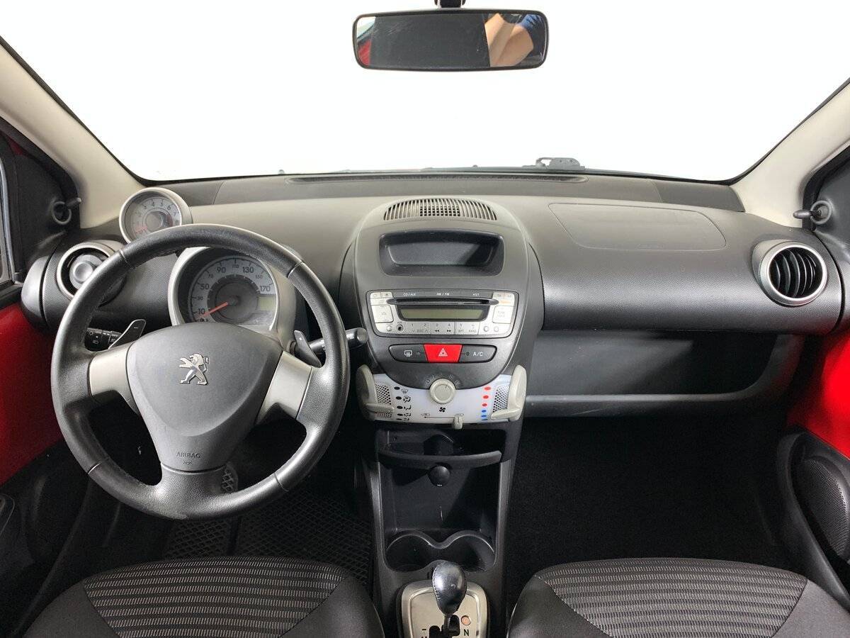 Купить Peugeot 107 с пробегом. Фото: #11