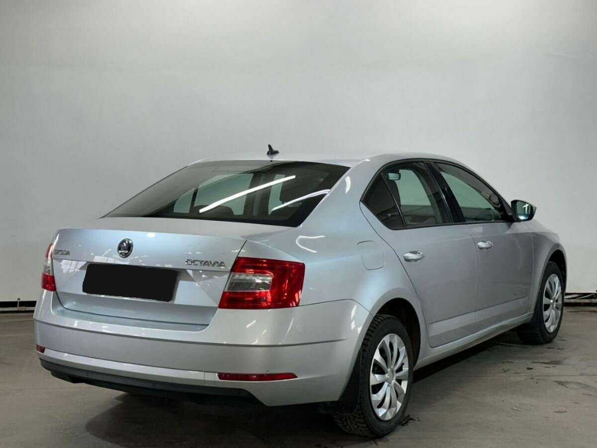 Купить Skoda Octavia с пробегом. Фото: #4