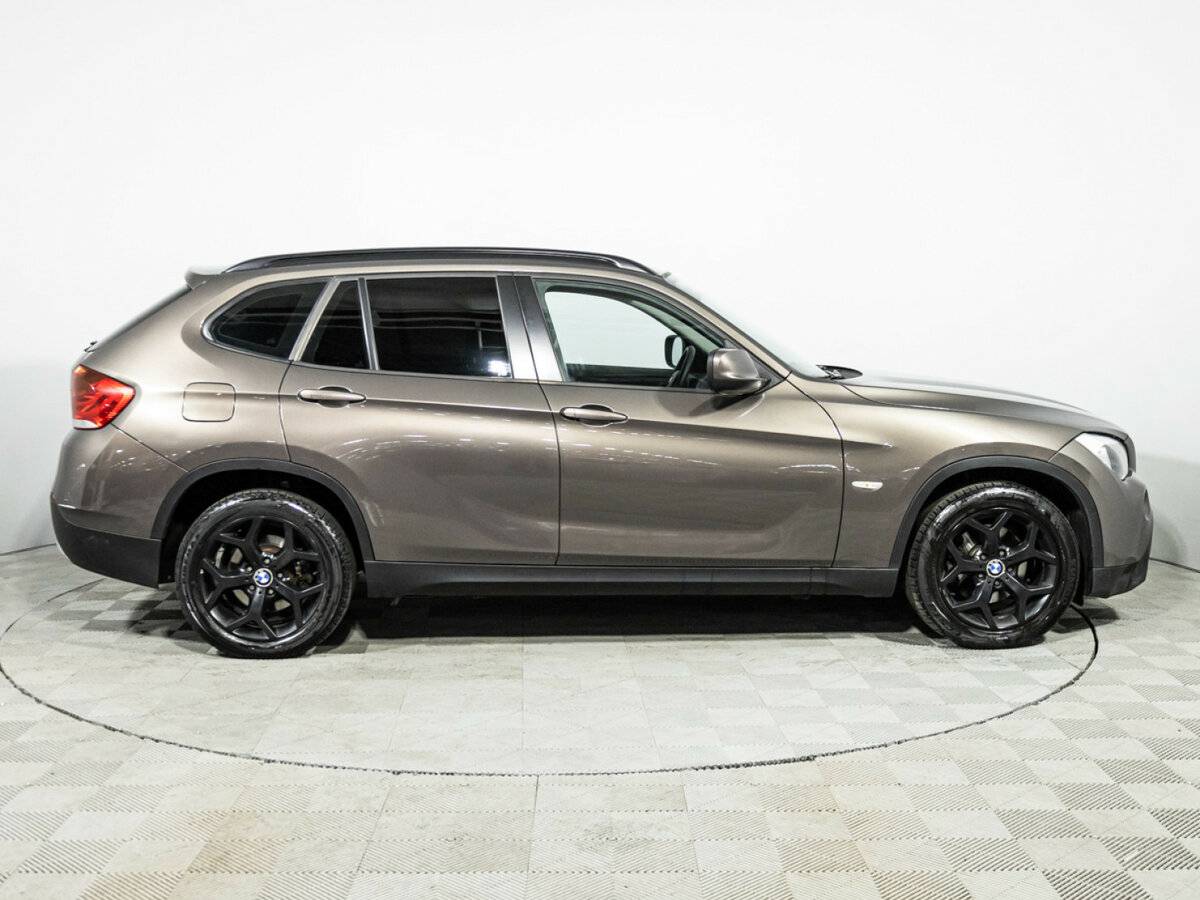 Купить BMW X1 с пробегом. Фото: #3
