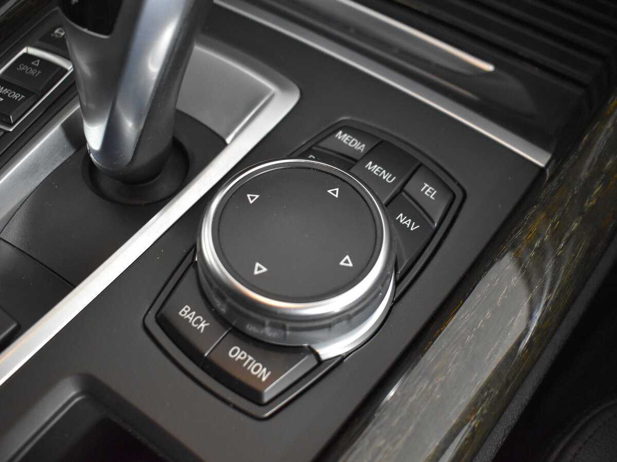 Купить BMW X5 с пробегом. Фото: #23