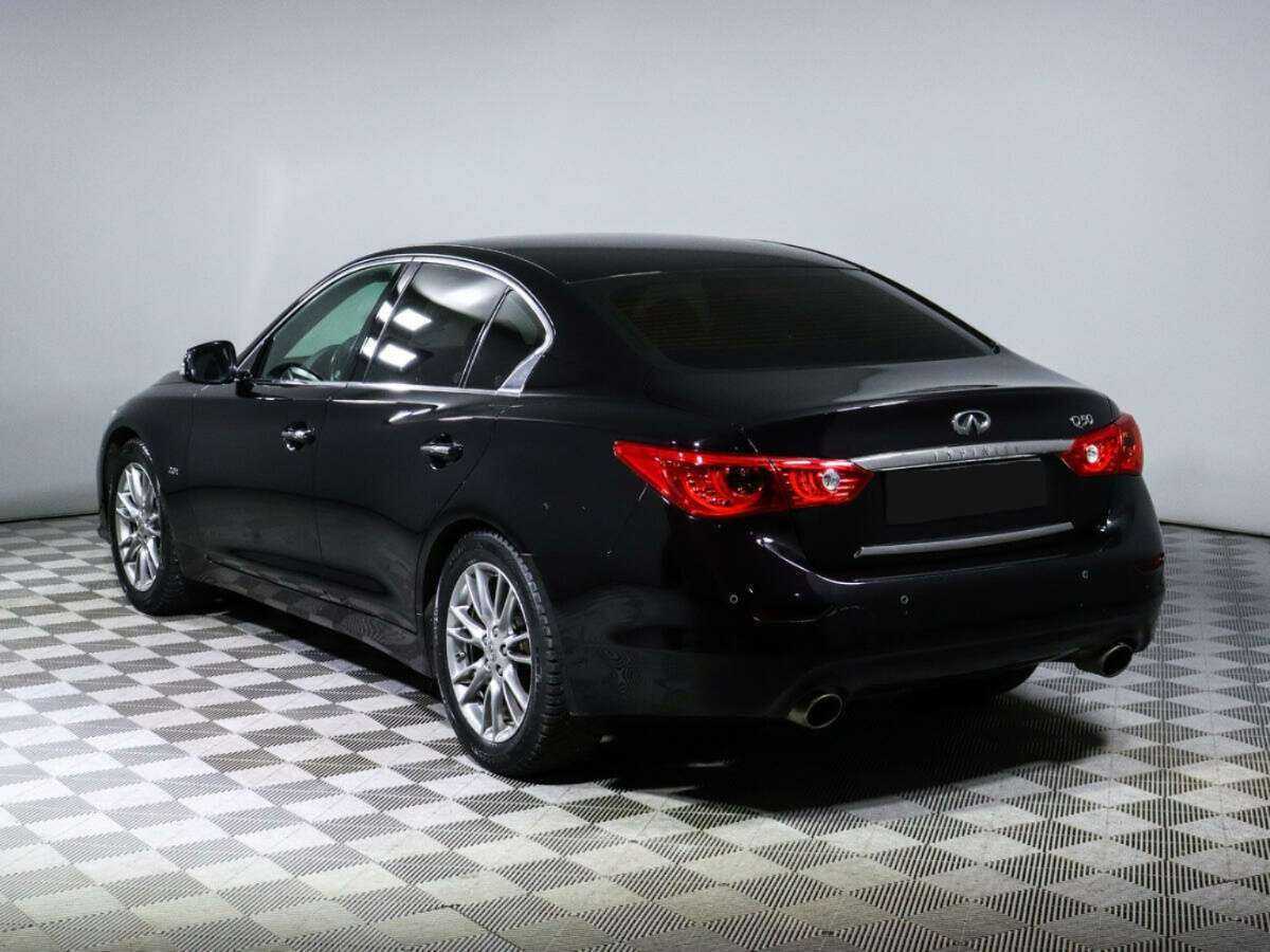 Купить Infiniti Q50 с пробегом. Фото: #4