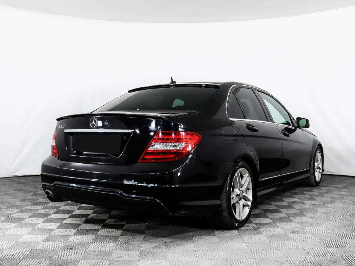 Купить Mercedes-Benz C-Класс с пробегом. Фото: #4